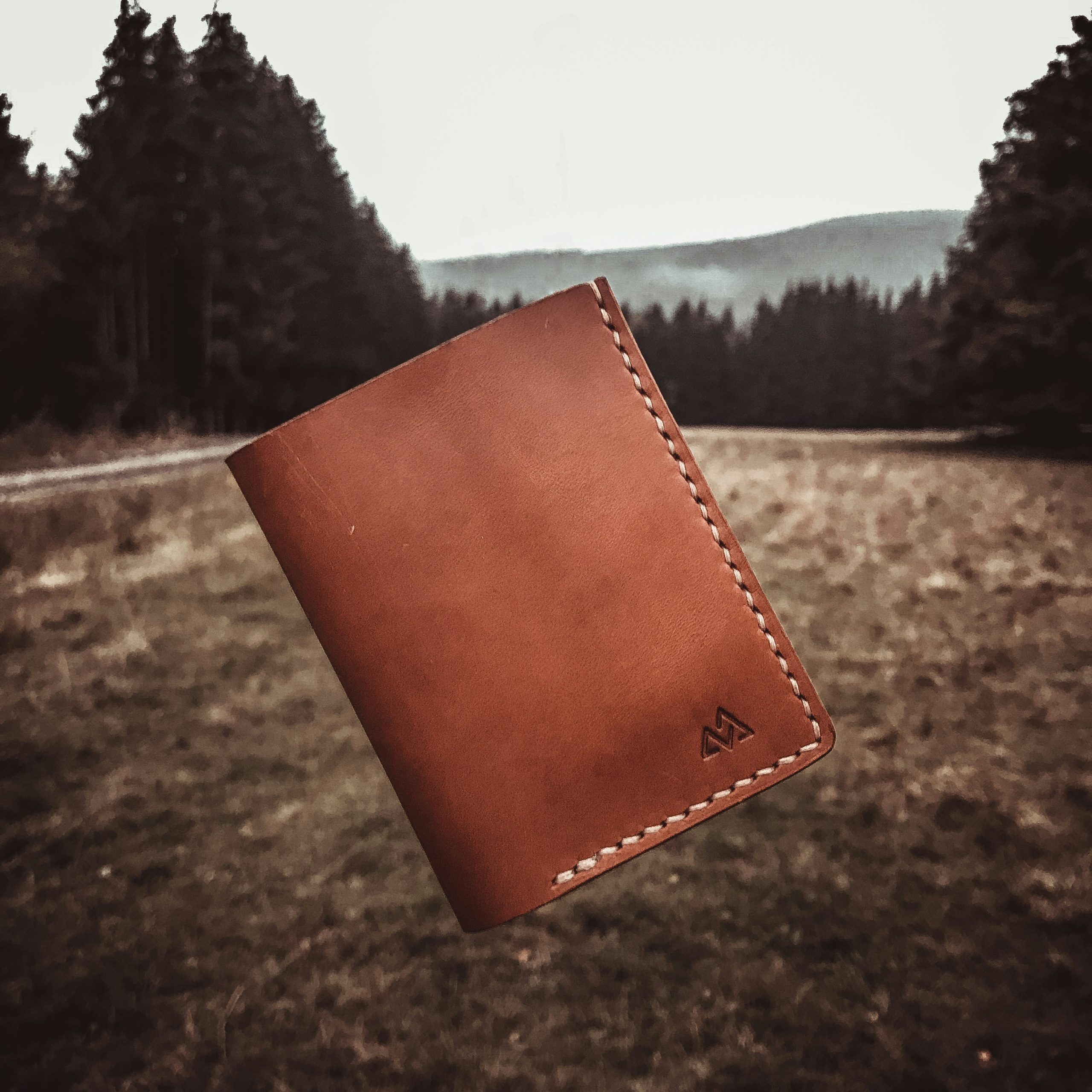 Horizon Goal Tracker Leather Journal